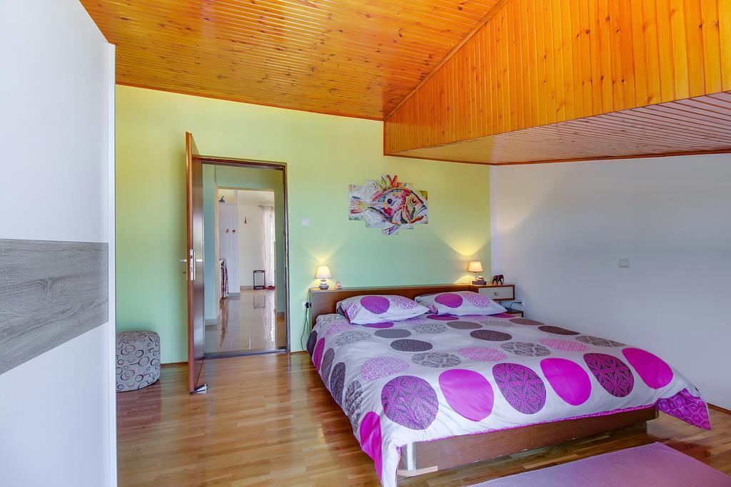 Petra Apartment *