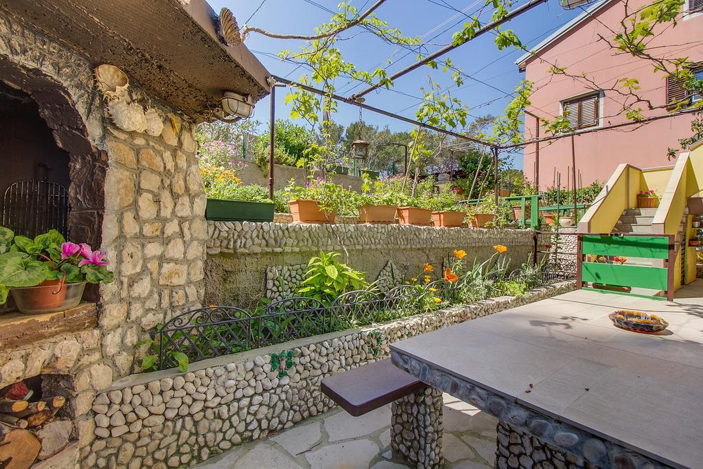 Apartment Petra *